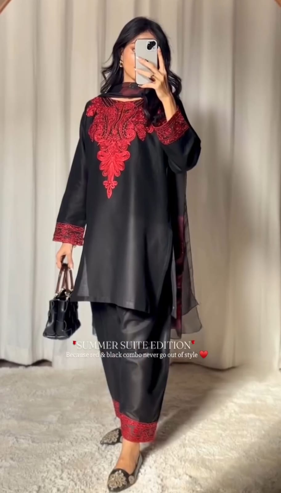 MAHI-NOOR EMBROIDERY 3PC