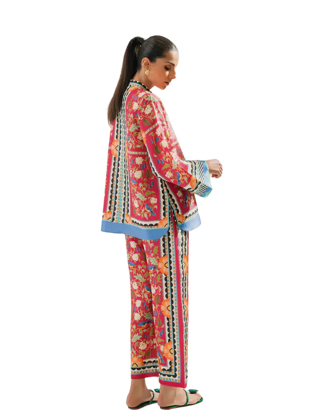 Z18 – Stitched 2 Piece Printed Lawn Co-ord Set
