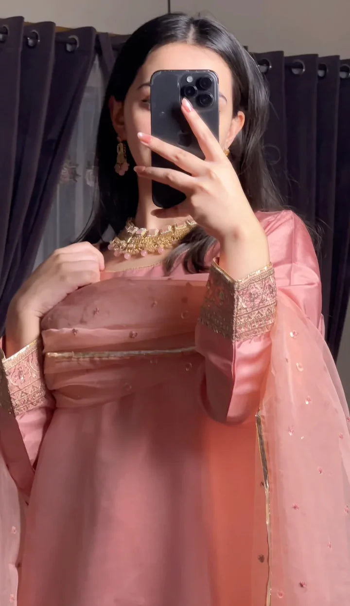THE PINK FARSHI SHLWAR SET