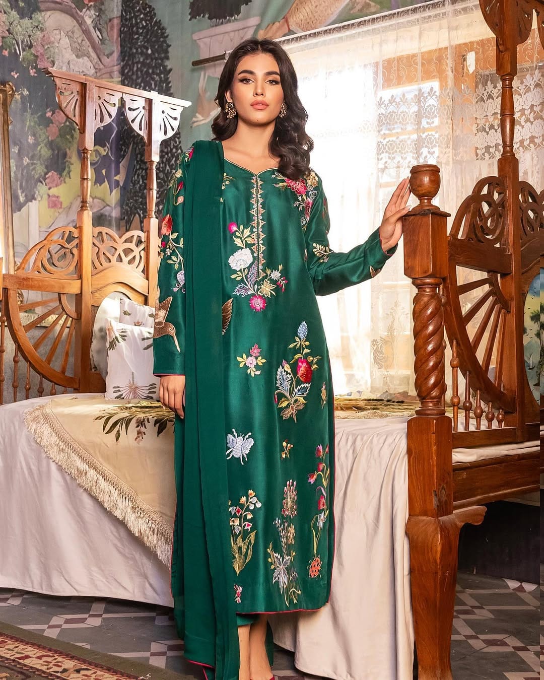 WN FASHION 3PC Heavy Embd