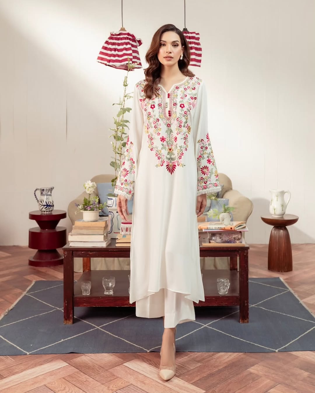 WN FASHION Embroided 2 Pcs